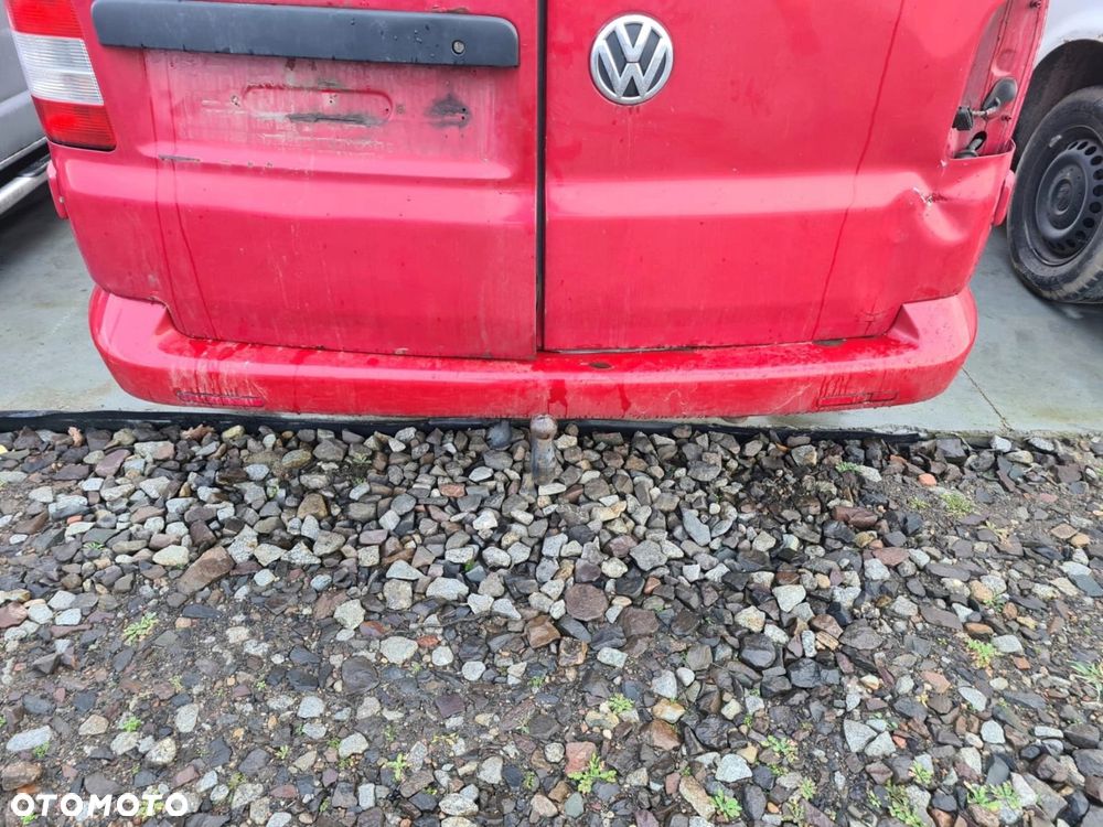 VW T5 zderzak tył czerwony LC3X - 1