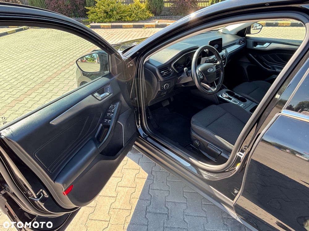 Ford Focus 1.5 EcoBlue Active Business - 19