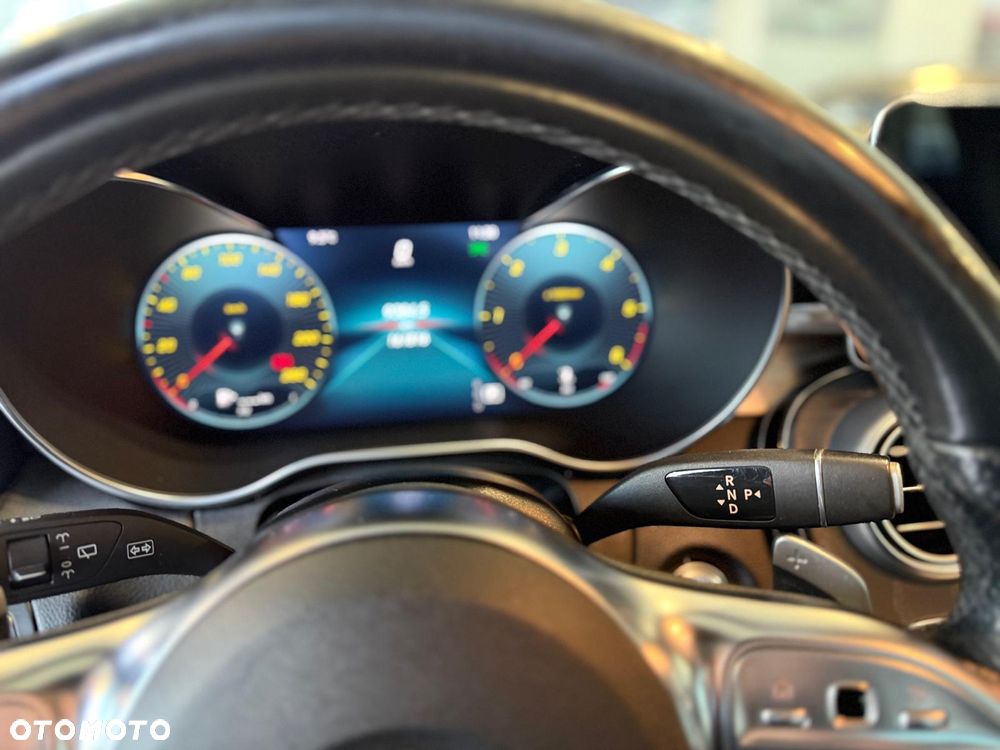 Mercedes-Benz Klasa C 200 d 9G-TRONIC AMG Line - 23