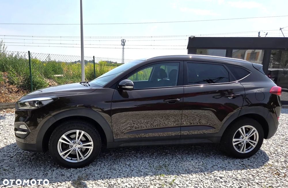Hyundai Tucson 1.6 GDI BlueDrive Design 2WD - 19
