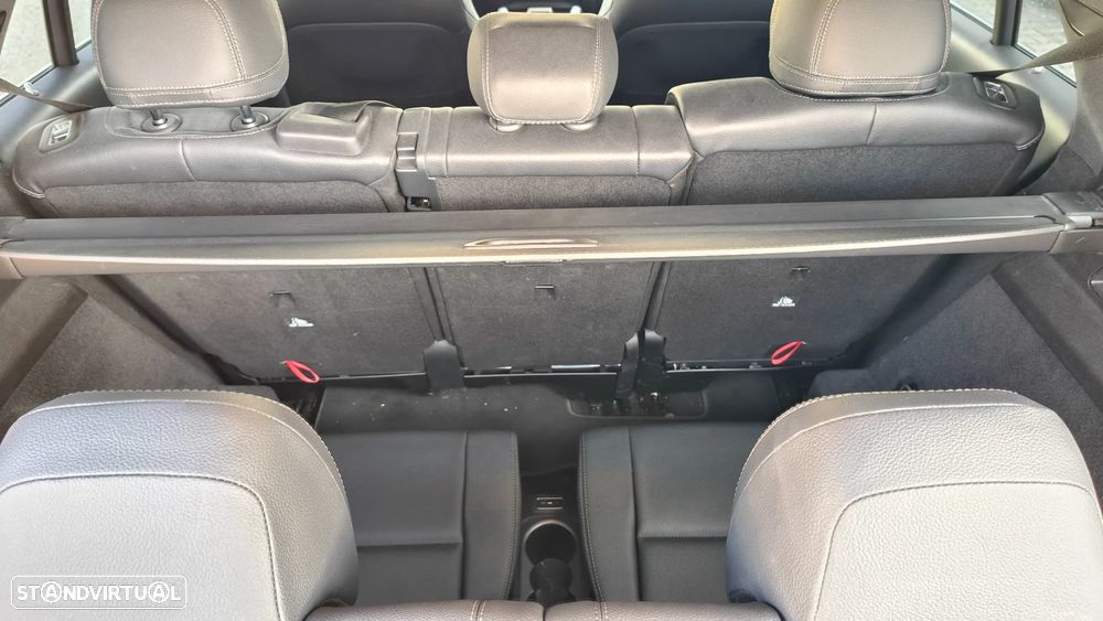 Mercedes-Benz GLE 300 d 4Matic - 27