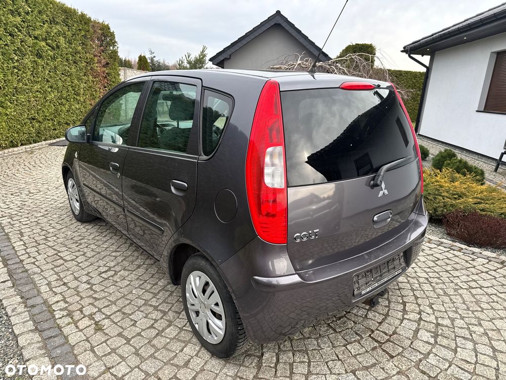 Mitsubishi Colt - 20