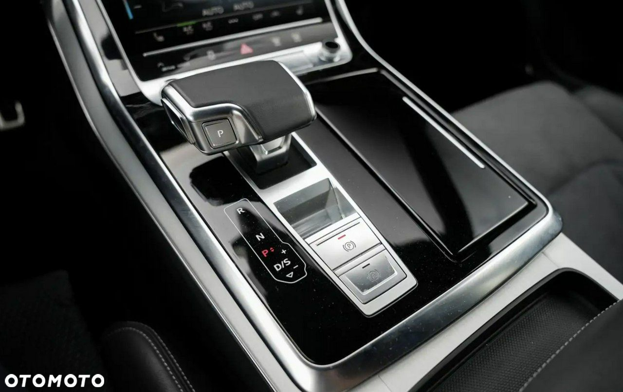 Audi Q8 - 18