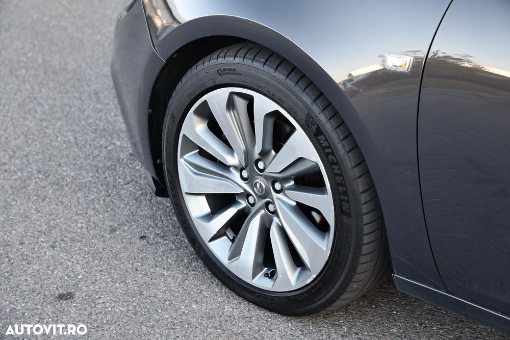 Opel Cascada 2.0 CDTI ECOTEC Start/Stop Cosmo - 12