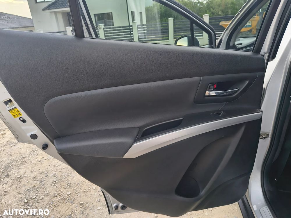 Suzuki S-Cross 1.6 DDIS Allgrip Comfort+ - 18