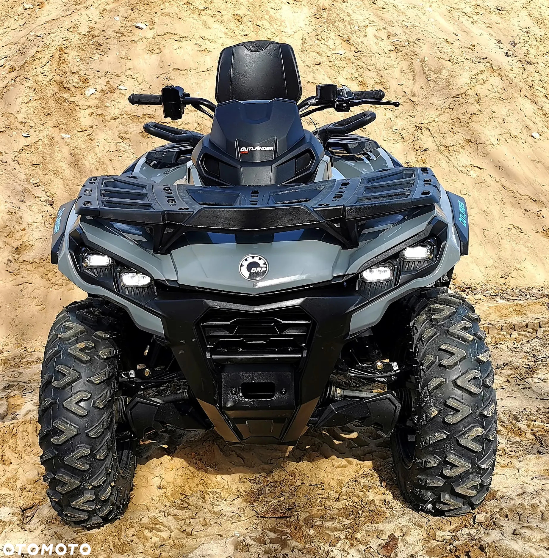Can-Am Outlander Max - 13