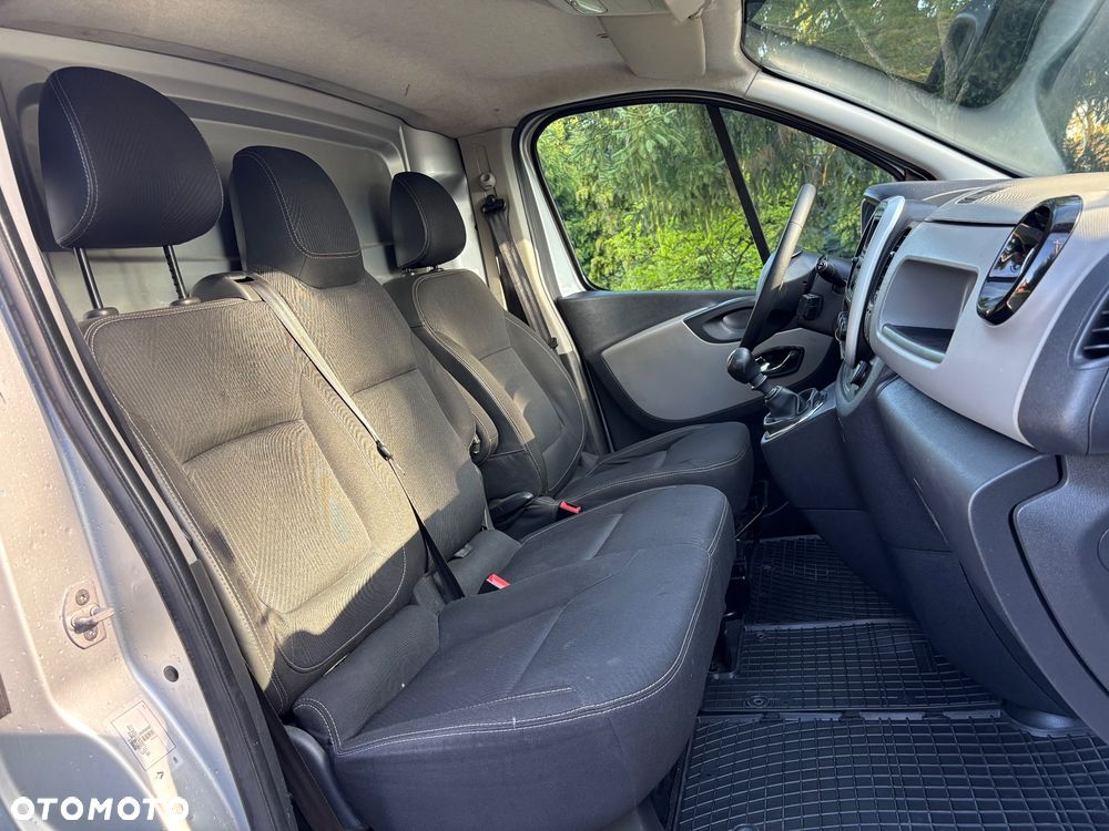 Renault Trafic - 19