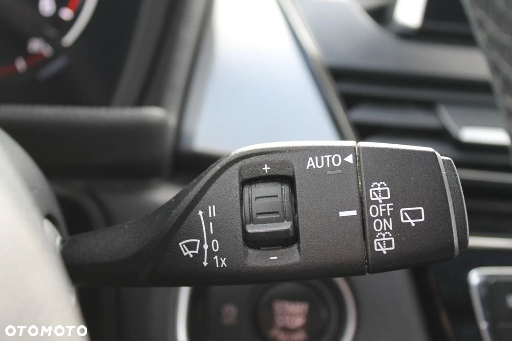 BMW Seria 2 216d - 39