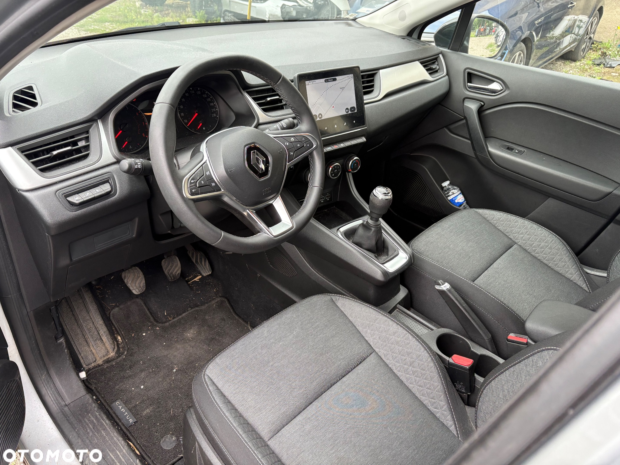 Renault Captur TCe Mild Hybrid 140 GPF EQUILIBRE - 10