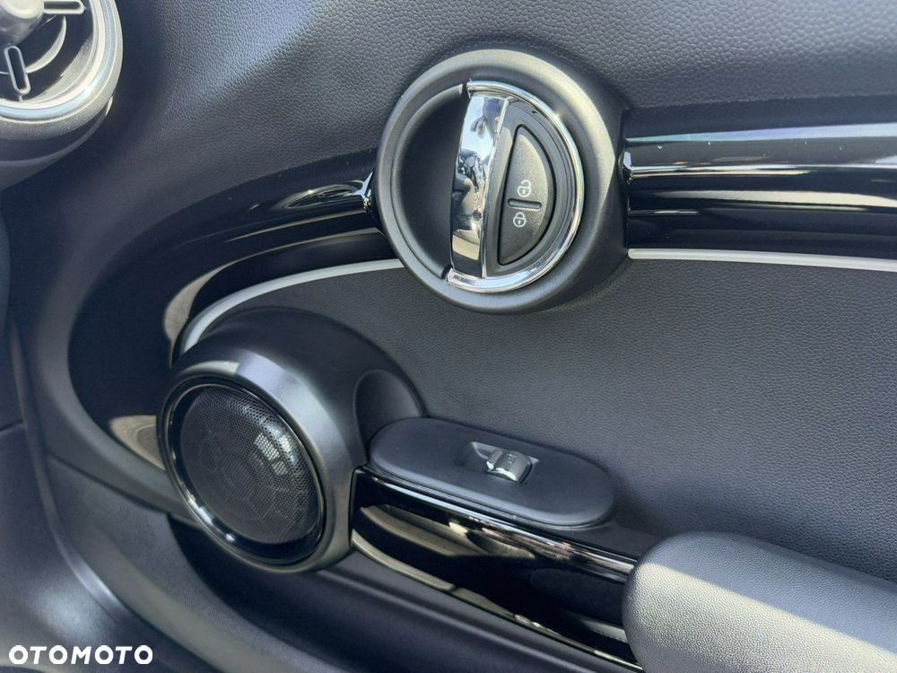 MINI John Cooper Works - 29