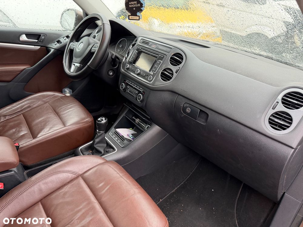 Volkswagen Tiguan 2.0 TDI DPF BlueMotion Technology Exclusive - 7