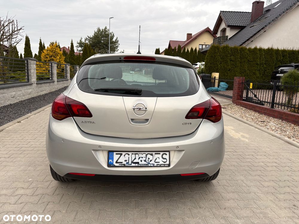 Opel Astra 1.7 CDTI Cosmo - 5