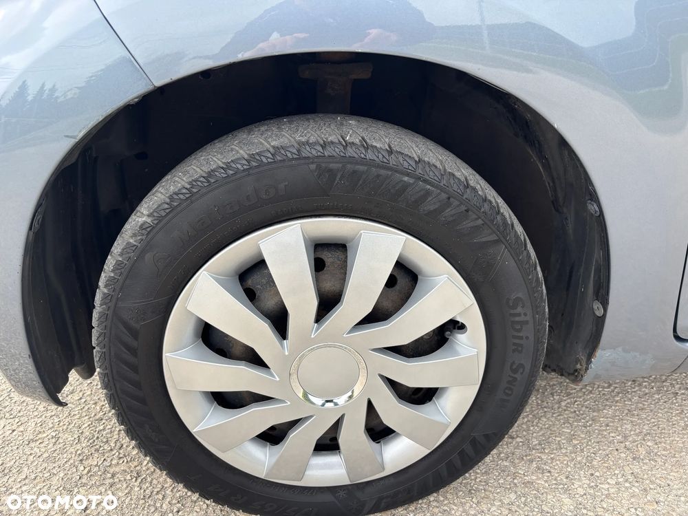Daihatsu Sirion 1.3 - 25