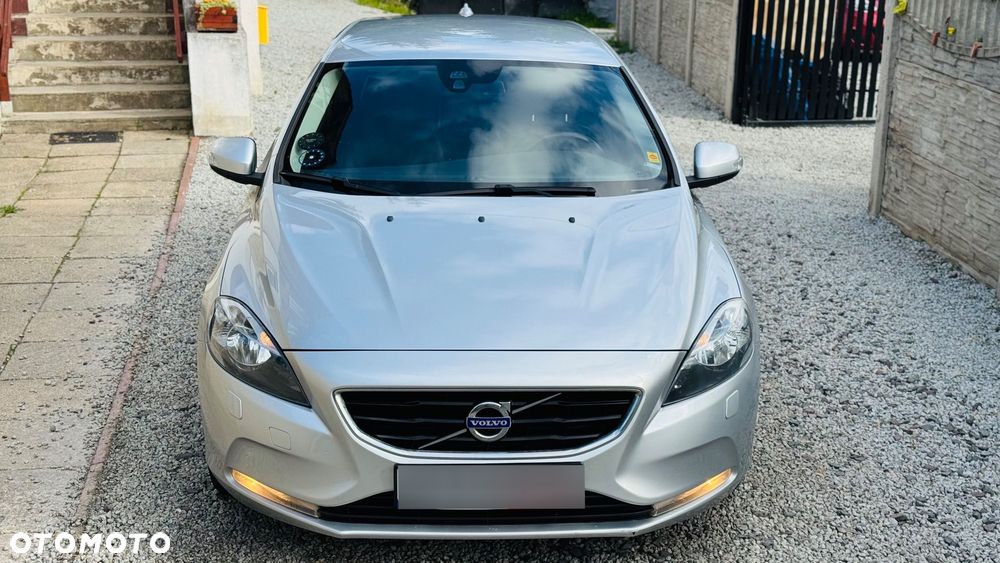 Volvo V40 D4 Inscription - 13