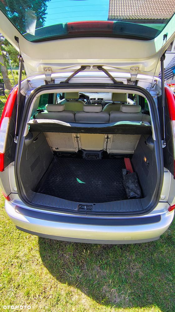 Ford Focus C-Max - 8