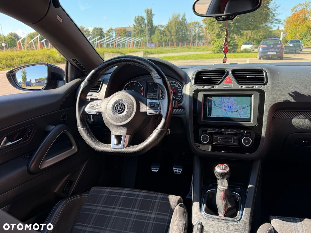 Volkswagen Scirocco 1.4 TSI Edition - 8