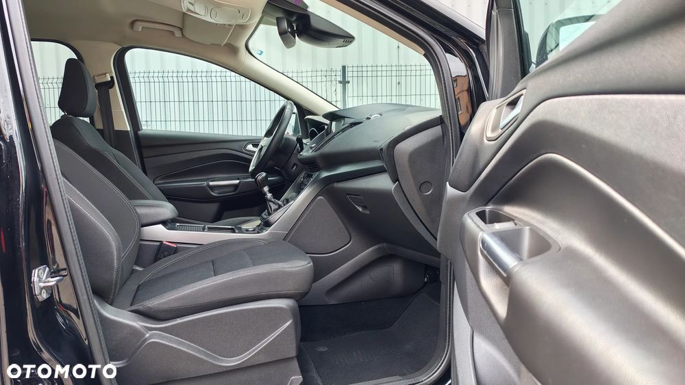 Ford Kuga 1.5 EcoBoost 2x4 Cool & Connect - 30