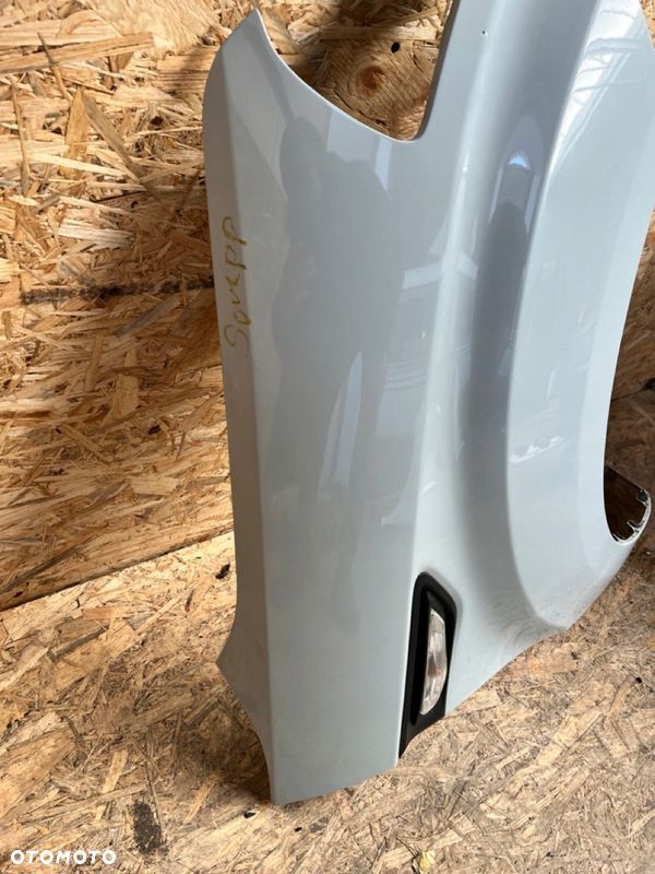 BŁOTNIK prawy KIA SOUL I 1 Kod lakieru: 1H - 3