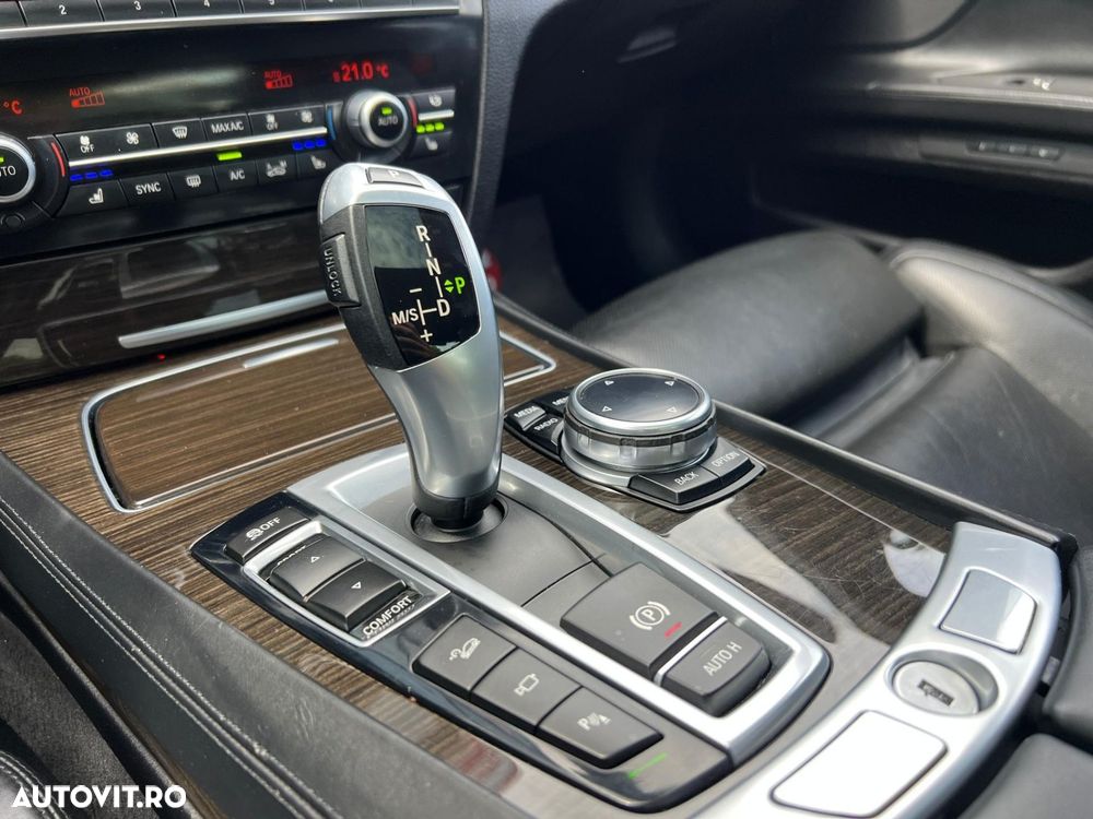 BMW Seria 7 740d xDrive - 14