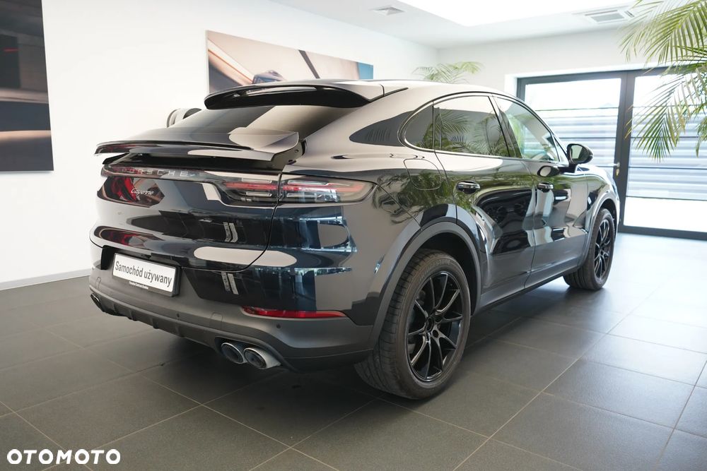 Porsche Cayenne Coupe - 6