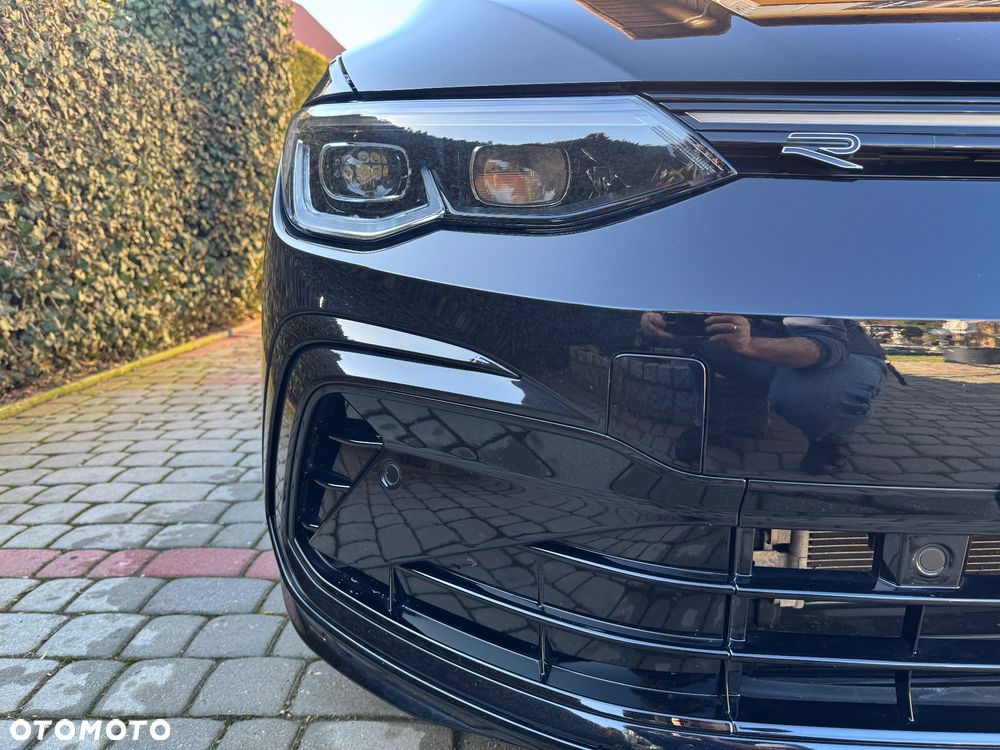 Volkswagen Golf 1.5 eTSI mHEV R-Line DSG - 17