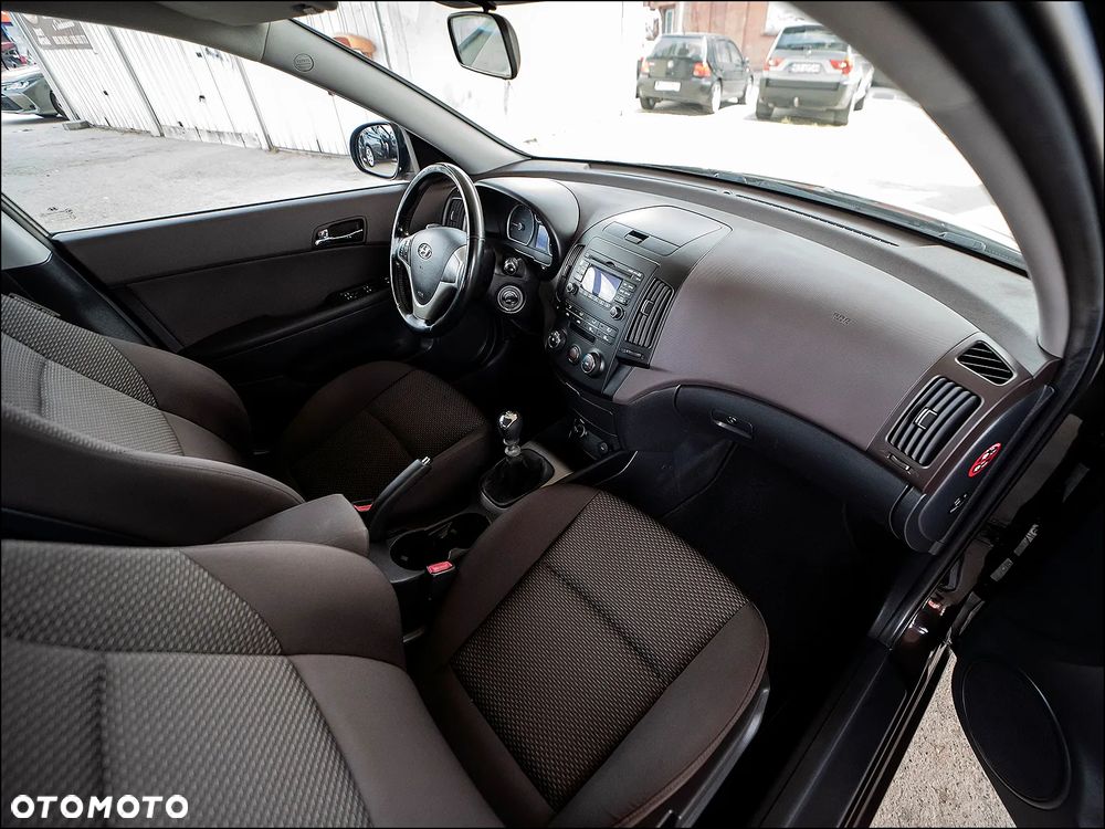 Hyundai i30 - 16