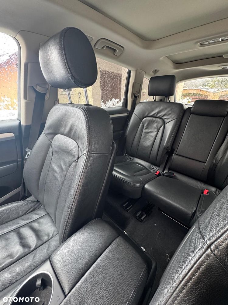 Audi Q7 3.0 TDI DPF clean diesel Quattro Tiptronic - 24