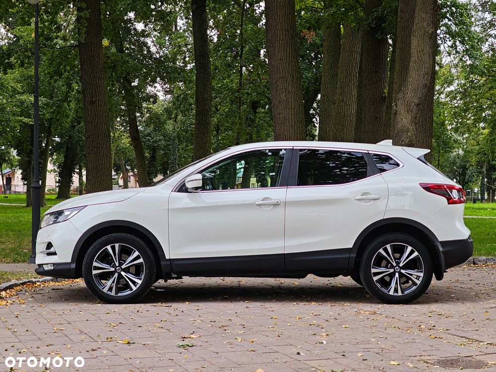 Nissan Qashqai 1.3 DIG-T DCT ACENTA - 5