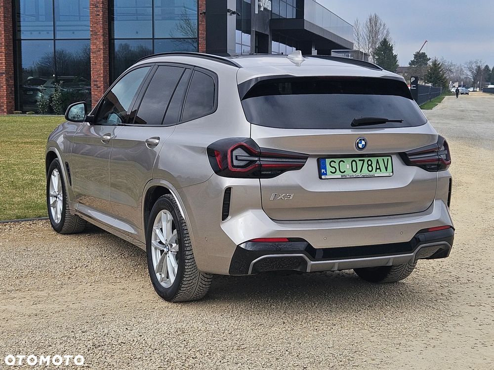 BMW iX3 80kWh Impressive - 10