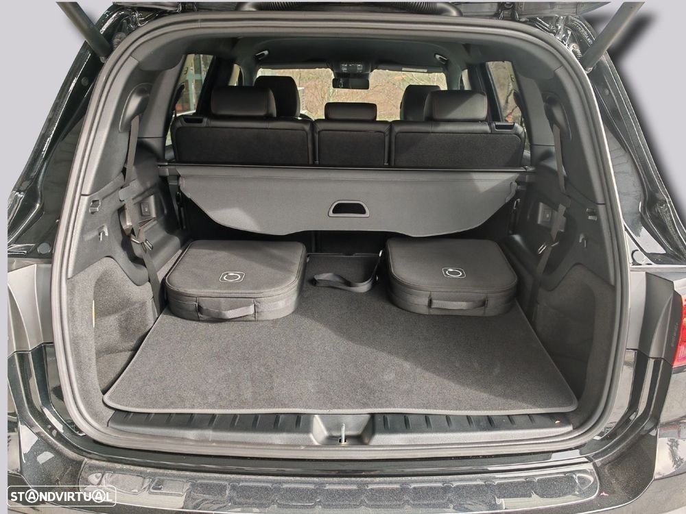 Mercedes-Benz EQB - 17