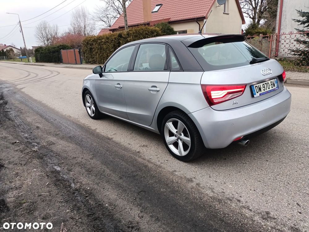Audi A1 Sportback 1.6 TDI design - 5