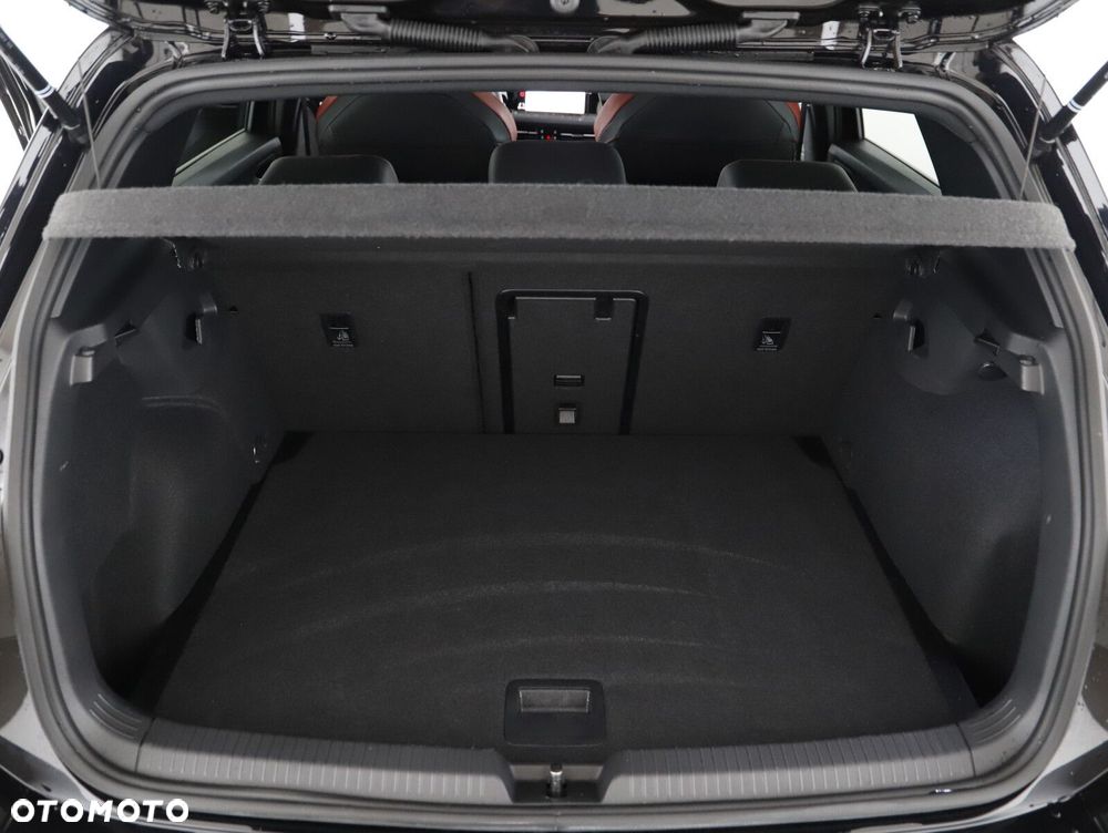 Volkswagen Golf - 7