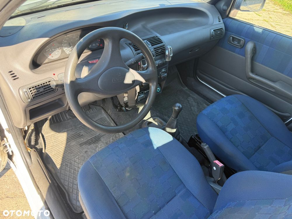 Fiat Punto - 12