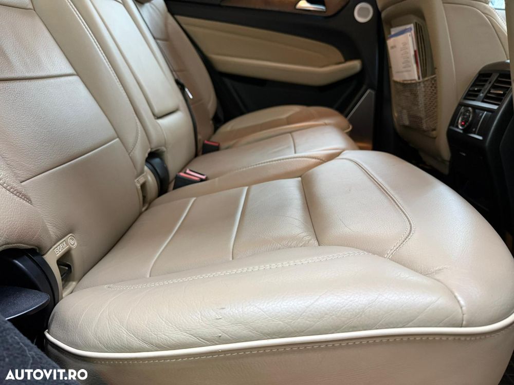 Mercedes-Benz ML 350 BlueTEC 4MATIC 7G-TRONIC - 32