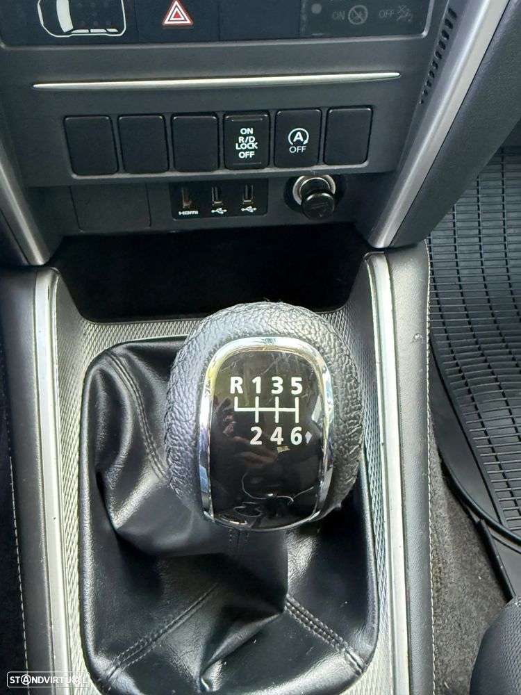 Mitsubishi L200 2.3 DI-D Strakar Club Evolution 4WD IVA DEDUTIVEL - 34