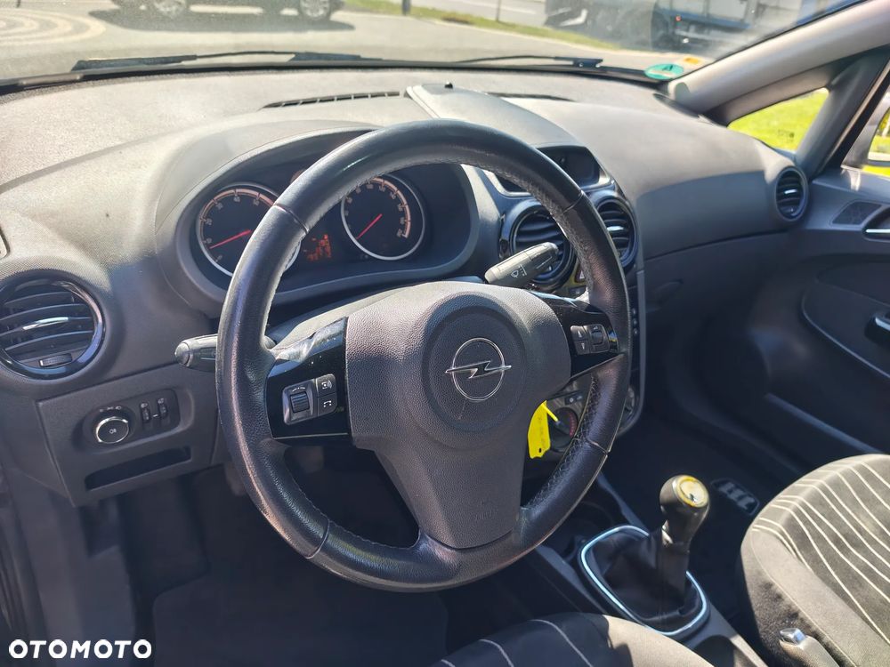Opel Corsa 1.4 16V - 6