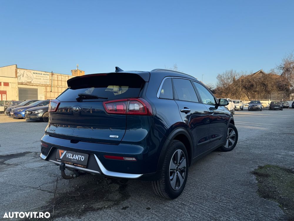 Kia Niro 1.6 GDI HEV 2WD OPF Aut. Edition 7 - 3