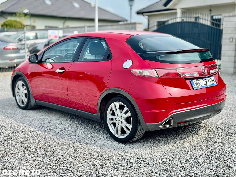 Honda Civic 1.8i-VTEC Sport - 2