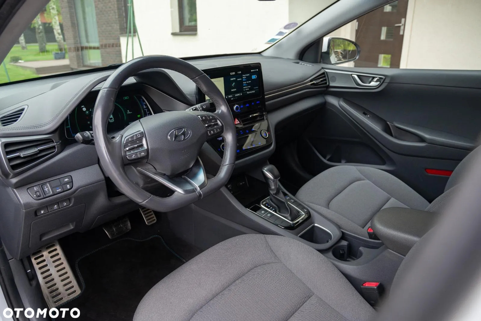 Hyundai IONIQ Plug-in-Hybrid 1.6 GDI Premium - 9