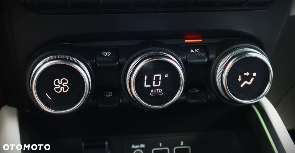 Renault Clio - 31