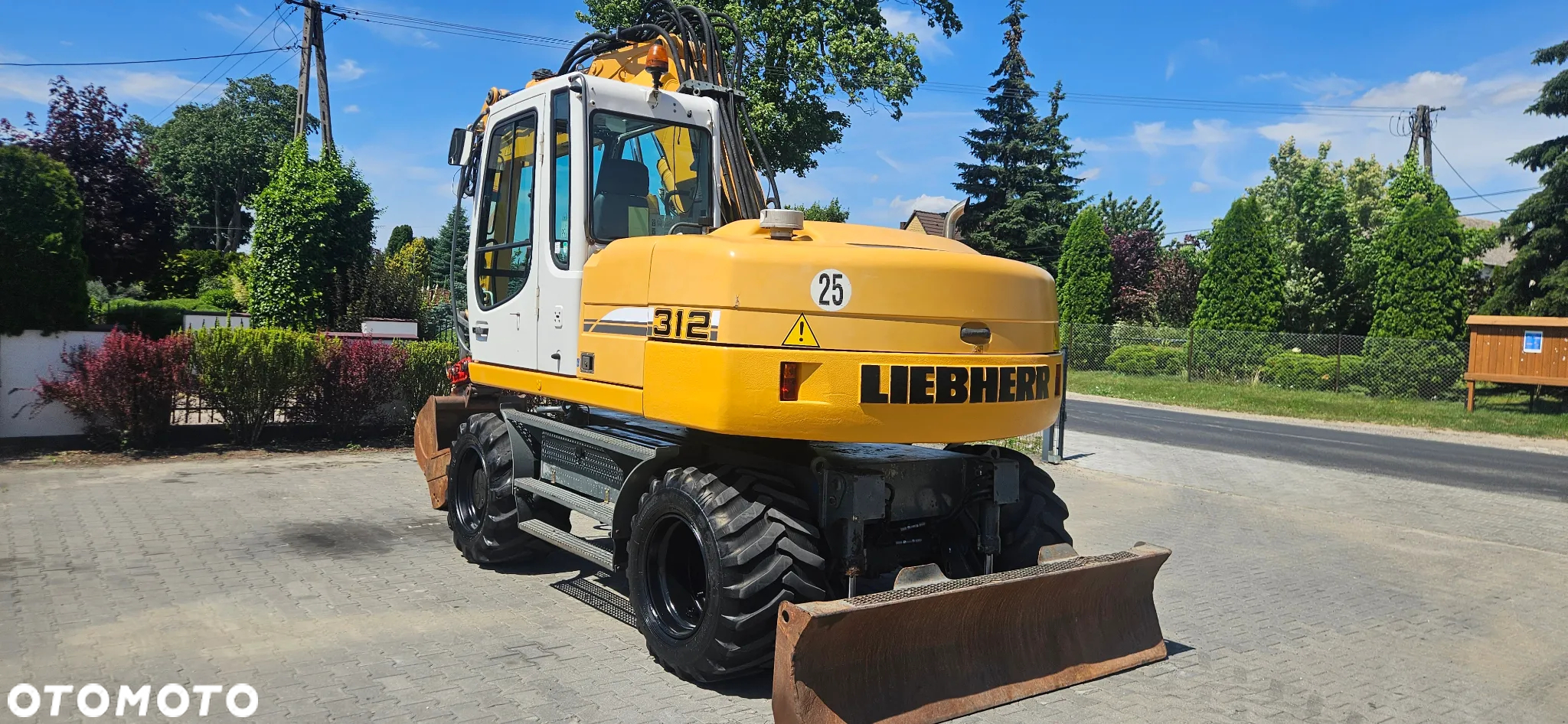 Liebherr A312 11 tys. Mtg centralne smarowanie z Niemiec! 2 łyżki - 3