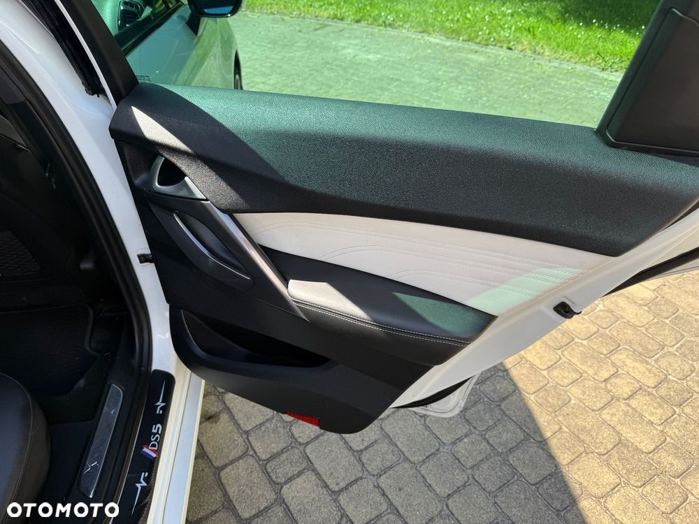 Citroën DS5 2.0 BlueHDi SportChic - 27