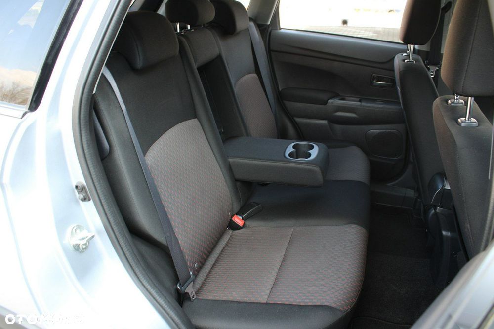 Mitsubishi ASX 1.6 ClearTec 2WD Diamant Edition+ - 12