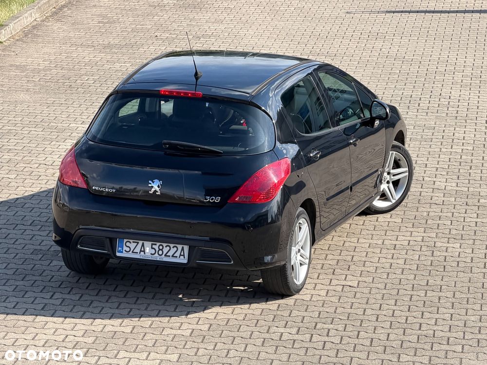Peugeot 308 1.6 Premium - 4