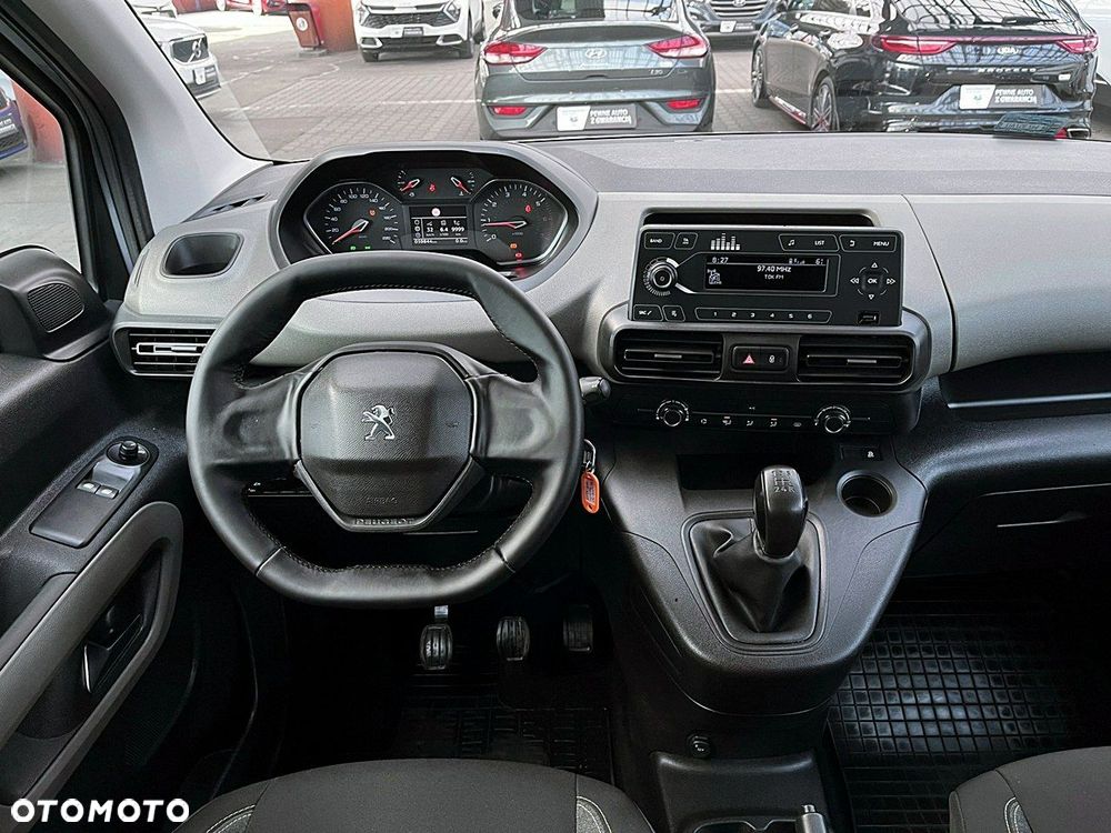 Peugeot Rifter - 15