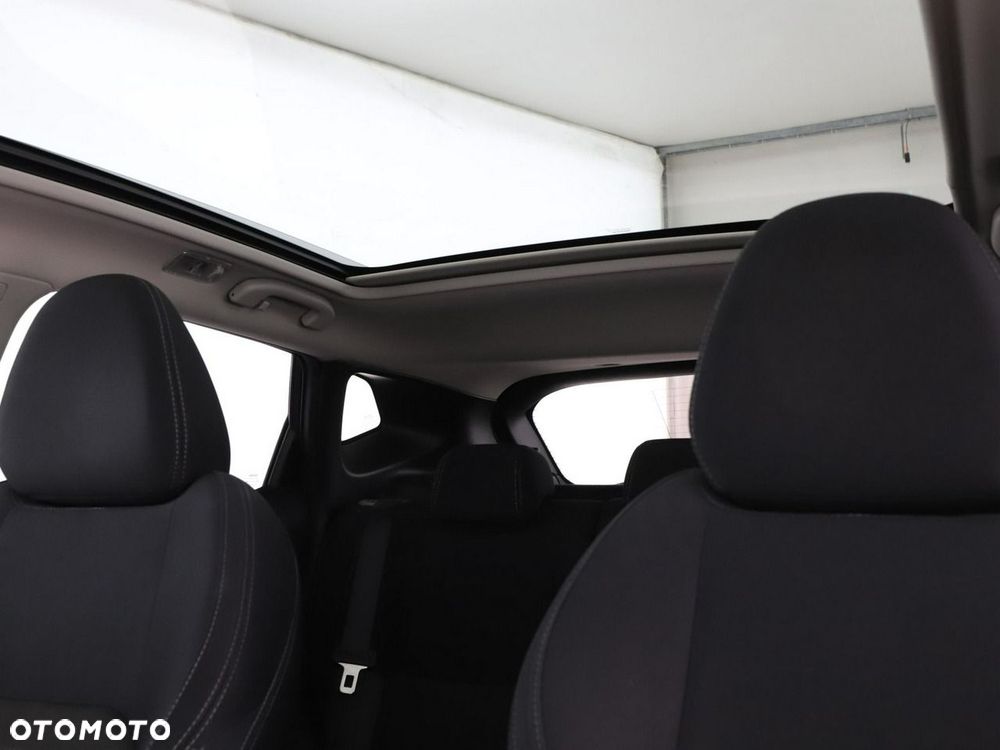 Nissan Qashqai 1.6 DCi N-Connecta - 38
