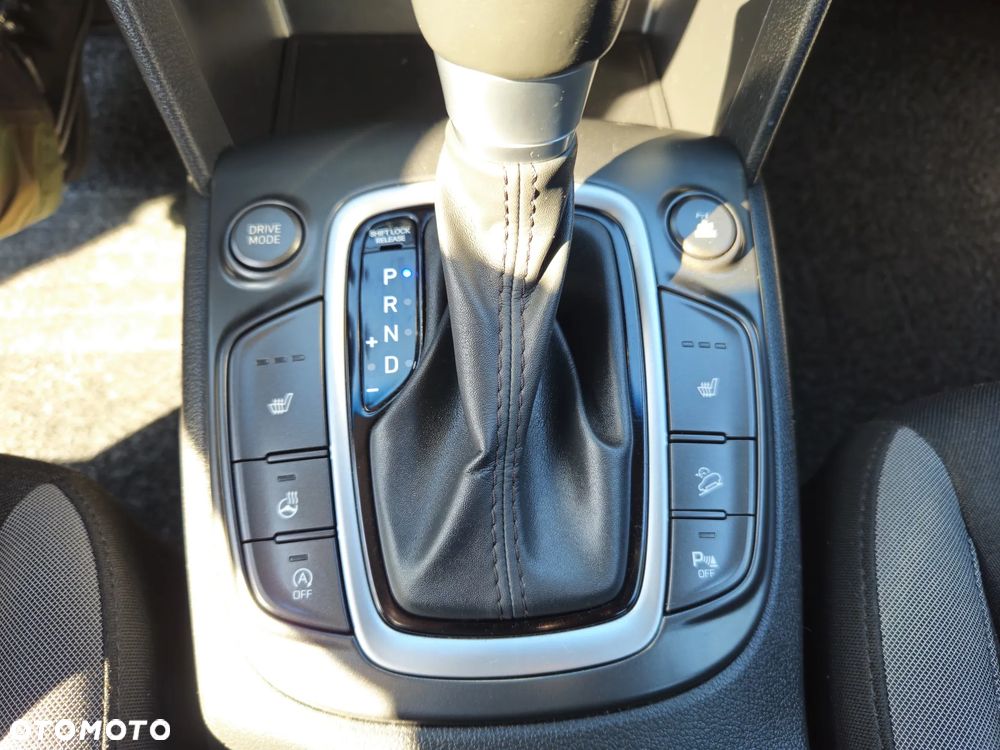 Hyundai Kona 1.6 T-GDI DCT 4WD Style - 15