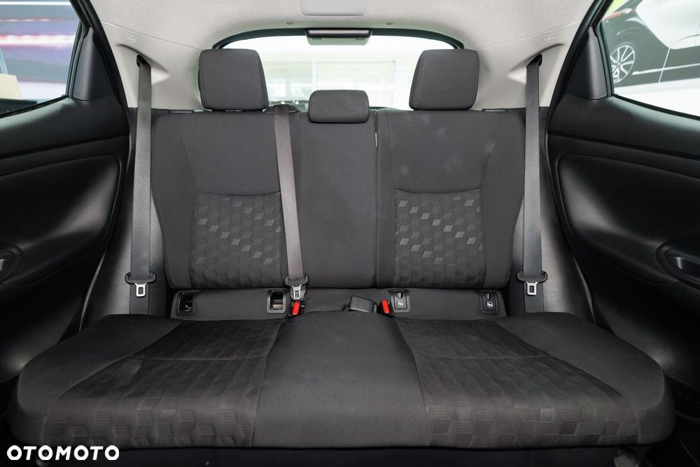 Toyota Yaris - 19