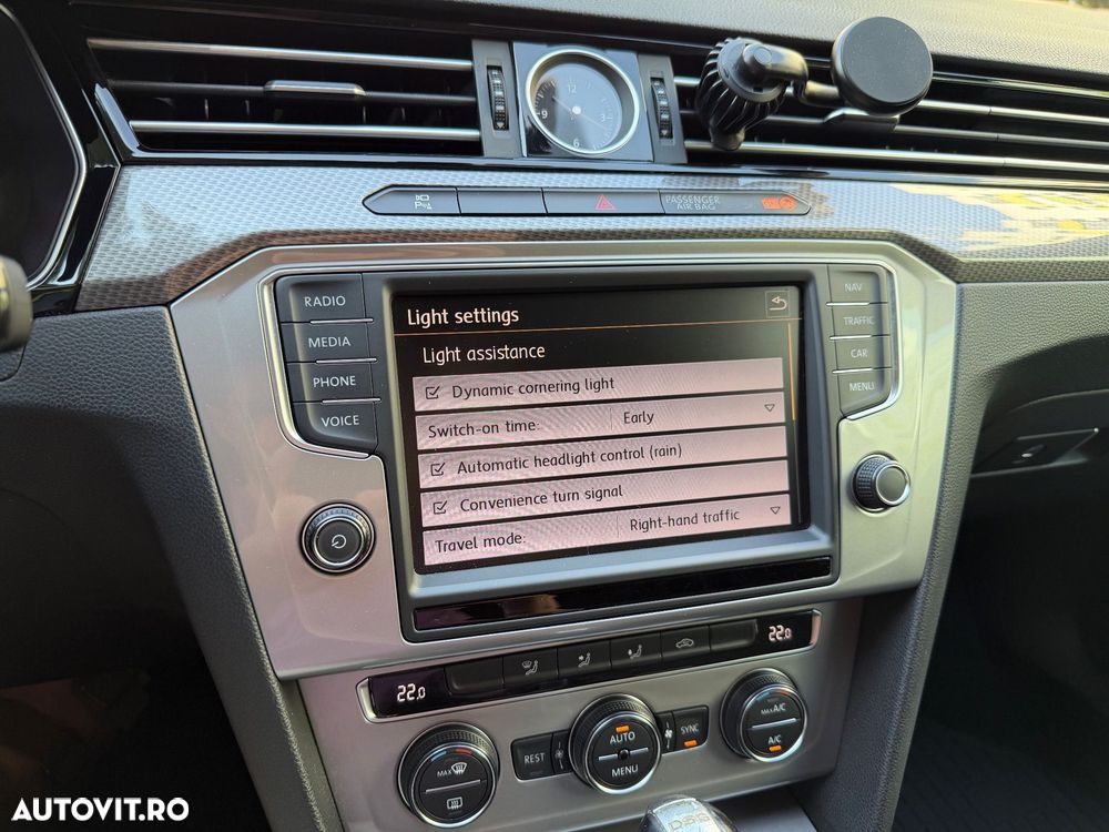 Volkswagen Passat Alltrack - 23