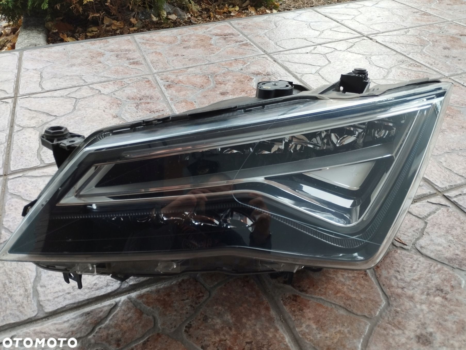 Lampa lewa Full LED SEAT Ateca 576 2016-2020 576941007D - 1